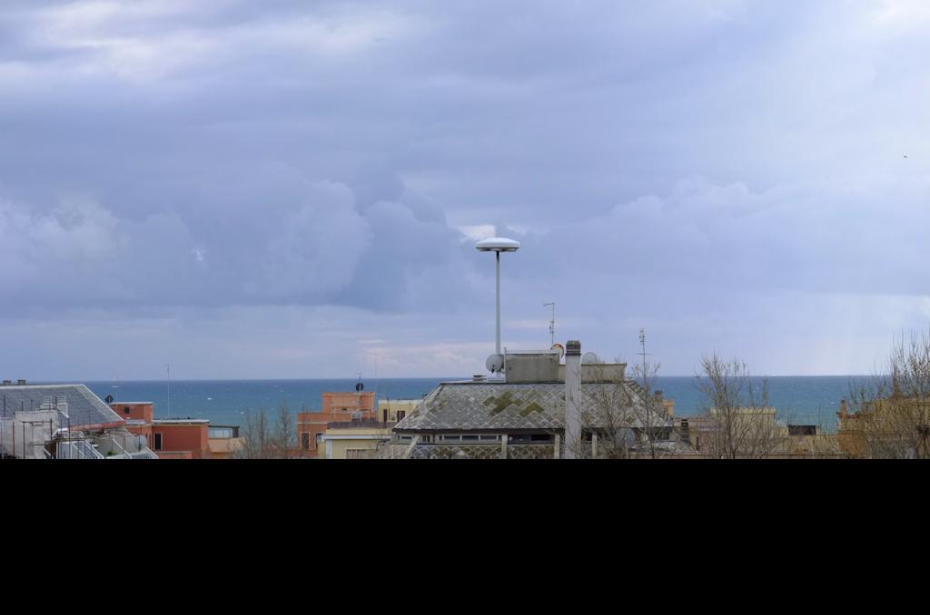 Attico Al Mare Lejlighed Lido di Ostia Eksteriør billede